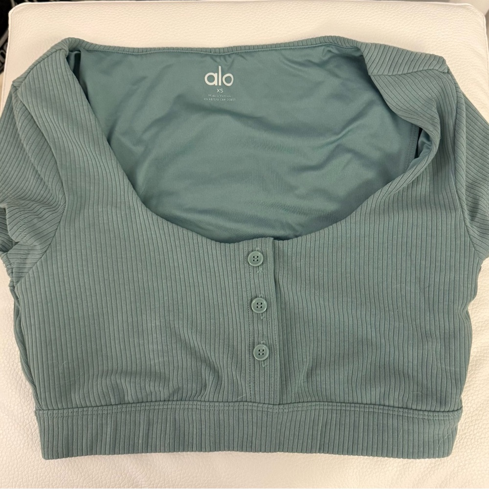 Green Alo Yoga Crop Top